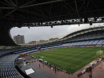 Real Sociedad give job to a ho...